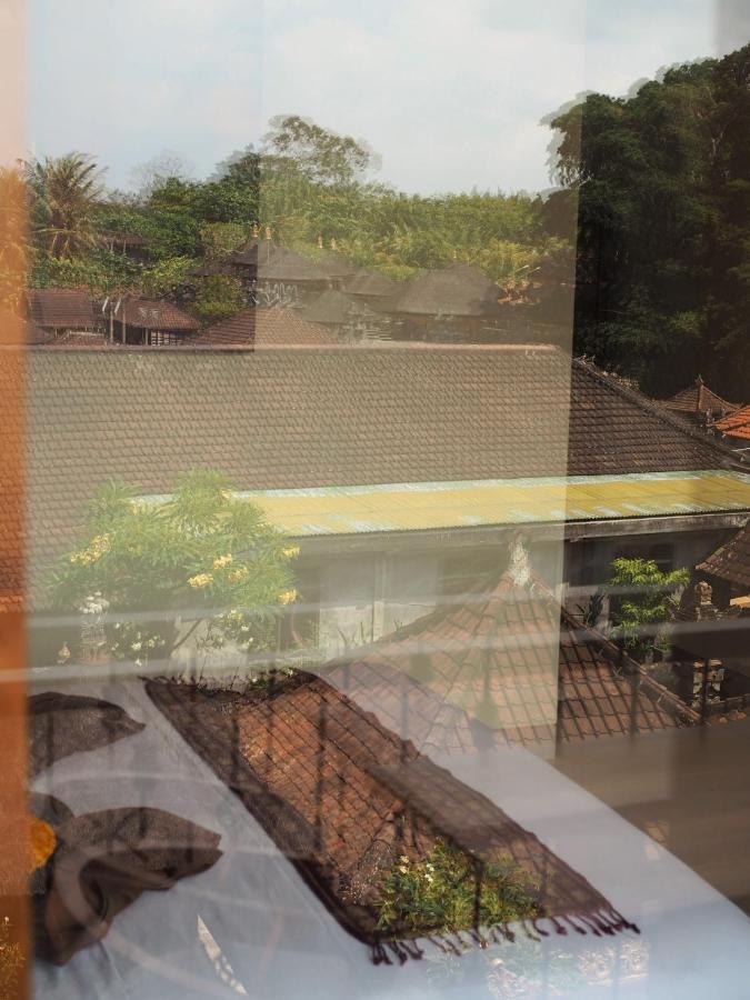 Kampung Sari Homestay Ubud  Exterior photo