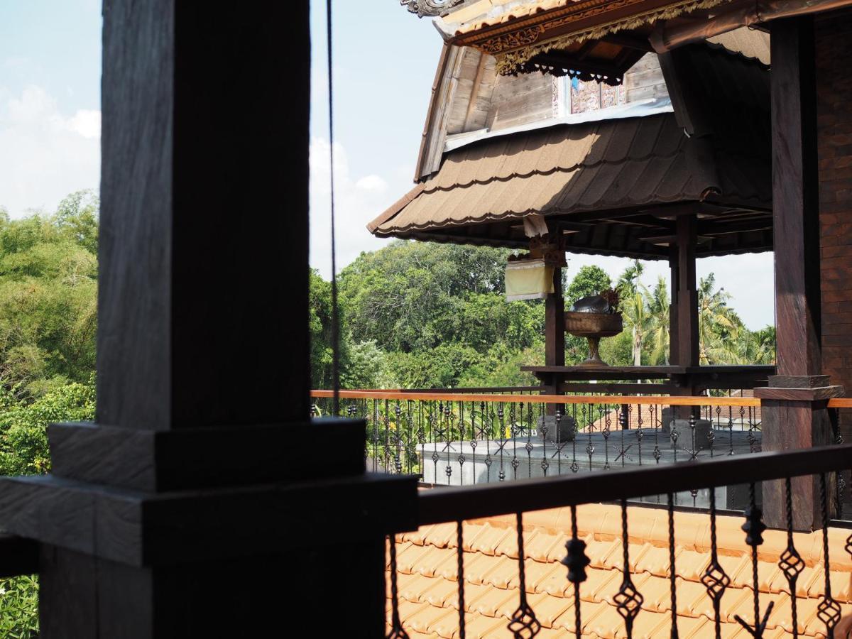 Kampung Sari Homestay Ubud  Exterior photo